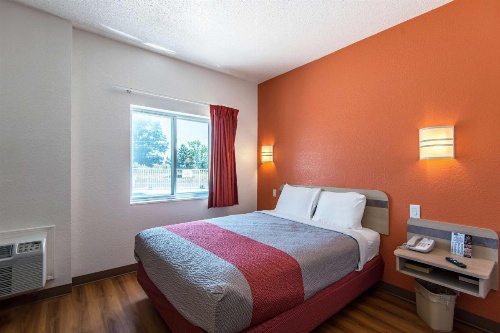 Motel 6-Junction City, KS image 26